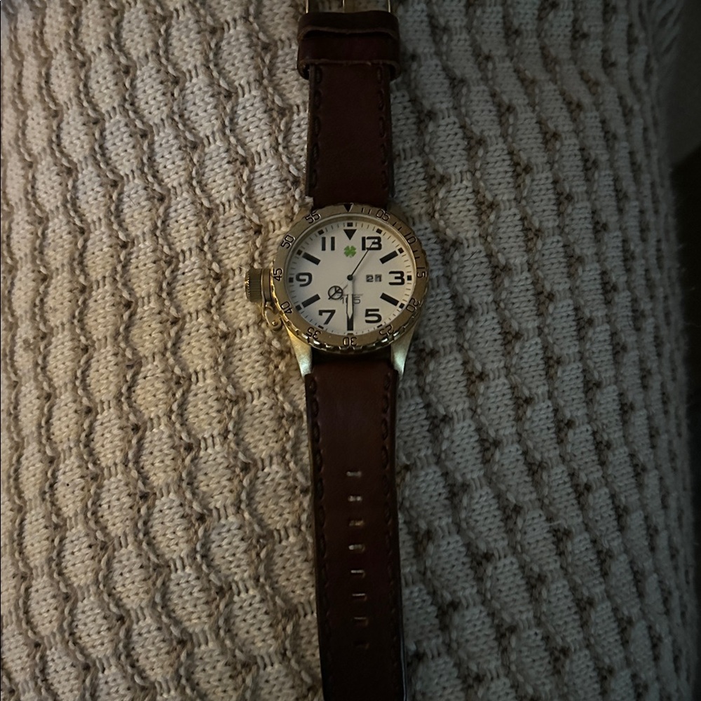 Lucky Brand Men’s antique Gold-Tone Watch - Picture 3 of 7